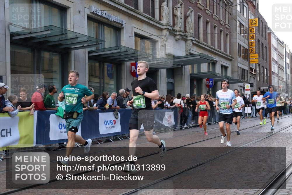 13.09.2026 - 21. swb-Marathon Bremen Strokosch-Dieckow http://msf.ph/oto/10313899 13.09.2026 13:15:33 Ziel 145, 982, 1033, 1955, 2623, 2733, 3119, 3149, 3422, 3536, 3689, 3836, 3991, 4573, 4823, 5430, 5474, 5533, 5588, 5913, 6481, 6515, 7307, 7413, 9122, 9278, 9475, 13149, 13249, 1445, 3346, 3743, 4111, 4212, 4646, 4653, 4663, 5003, 6011, 6162, 6526, 6773, 7203, 7291, 7346, 7497, 7717, 7730, 7992, 8086, 8254, 8255, 9029, 9391, 9483, 9777, 13137 meine-sportfotos.de