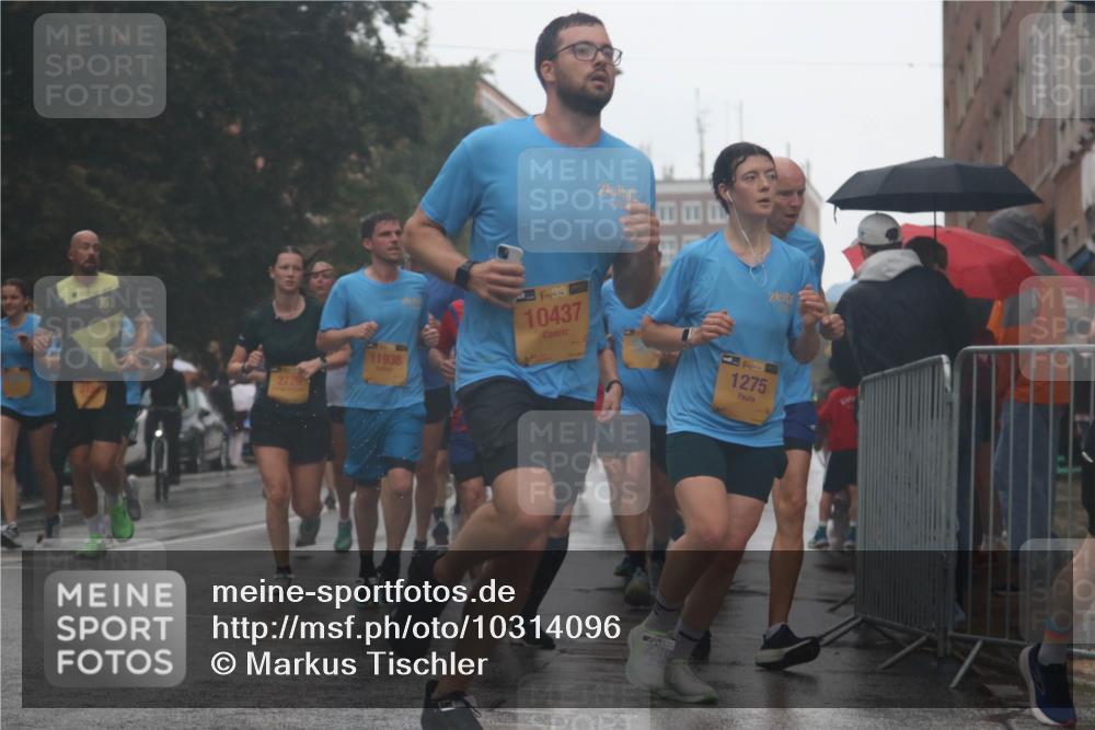 13.09.2026 - Kiel Lauf Markus Tischler http://msf.ph/oto/10314096 13.09.2026 10:42:12 Fleethörn 11938, 4, 39, 10437, 39, 1275 meine-sportfotos.de