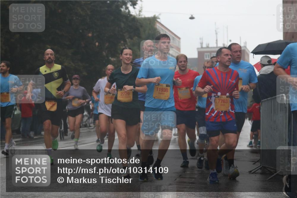 13.09.2026 - Kiel Lauf Markus Tischler http://msf.ph/oto/10314109 13.09.2026 10:42:13 Fleethörn 1751, 2729, 11165, 38, 11938, 7763 meine-sportfotos.de