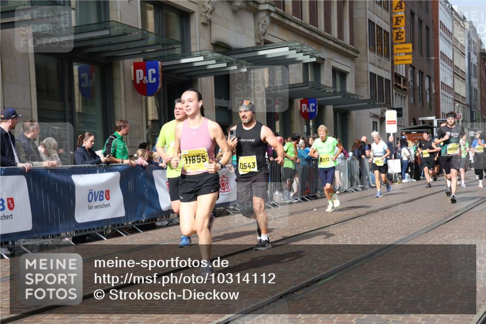 13.09.2026 - 21. swb-Marathon Bremen Strokosch-Dieckow http://msf.ph/oto/10314112 13.09.2026 10:56:27 Ziel 10240, 10372, 10486, 10540, 10610, 10721, 10771, 10824, 10888, 10936, 11000, 11064, 11069, 11079, 11349, 11407, 11474, 11601, 11872, 11911, 11996, 12284, 12434, 12543, 10184, 10211, 10246, 10322, 10356, 10365, 10443, 10670, 10675, 10699, 10844, 10949, 10957, 10960, 11219, 11256, 11280, 11317, 11570, 11693, 11782, 11795, 11844, 11855, 11871, 12452, 12476 meine-sportfotos.de
