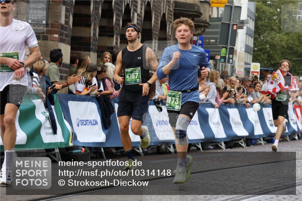 13.09.2026 - 21. swb-Marathon Bremen Strokosch-Dieckow http://msf.ph/oto/10314148 13.09.2026 13:05:44 Ziel 439, 3271, 3365, 4025, 5092, 5199, 5725, 6579, 7141, 9273, 1017, 1745, 2538, 3520, 4157, 4712, 6025, 6058, 7399, 8334, 8706, 8877, 8973, 9010, 9918 meine-sportfotos.de