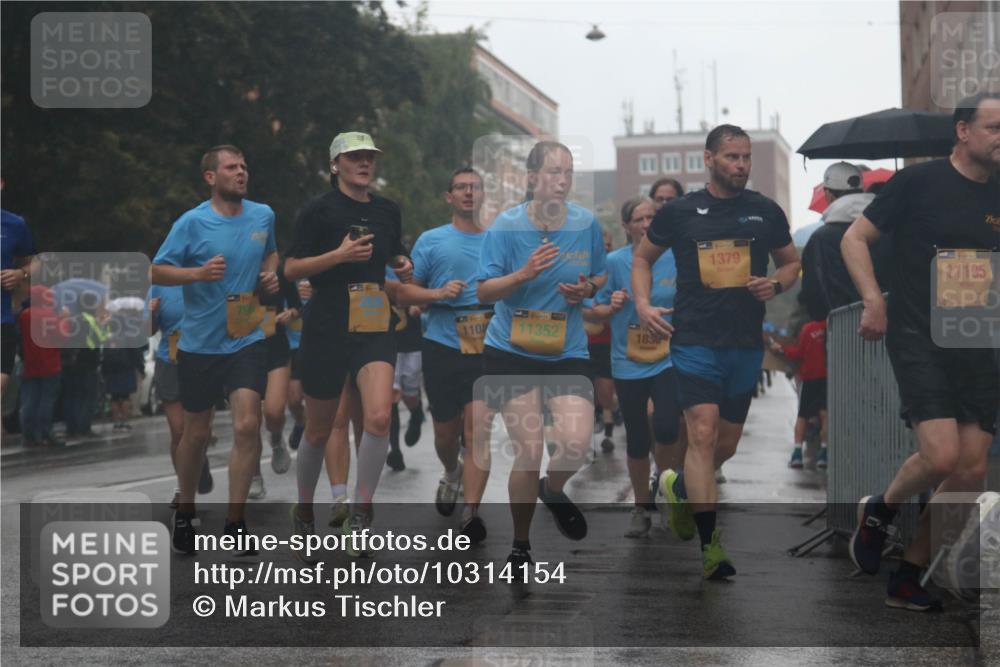 13.09.2026 - Kiel Lauf Markus Tischler http://msf.ph/oto/10314154 13.09.2026 10:42:18 Fleethörn 1379, 110, 11352, 183, 11195 meine-sportfotos.de