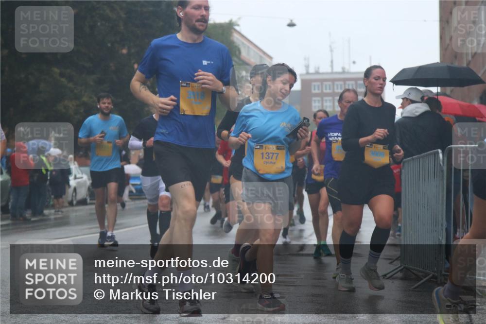 13.09.2026 - Kiel Lauf Markus Tischler http://msf.ph/oto/10314200 13.09.2026 10:42:20 Fleethörn 38, 1377, 1, 39, 3009 meine-sportfotos.de