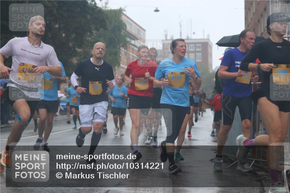 13.09.2026 - Kiel Lauf Markus Tischler http://msf.ph/oto/10314221 13.09.2026 10:42:21 Fleethörn 3, 3, 38, 4746, 778, 0711 meine-sportfotos.de