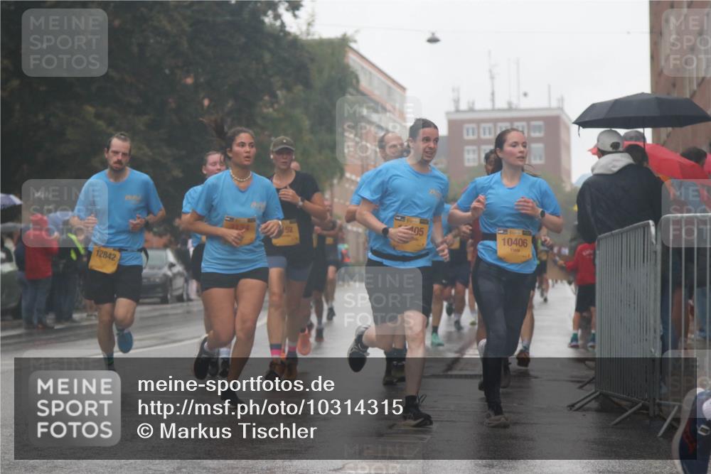 13.09.2026 - Kiel Lauf Markus Tischler http://msf.ph/oto/10314315 13.09.2026 10:42:32 Fleethörn 12842, 405, 52, 10406 meine-sportfotos.de