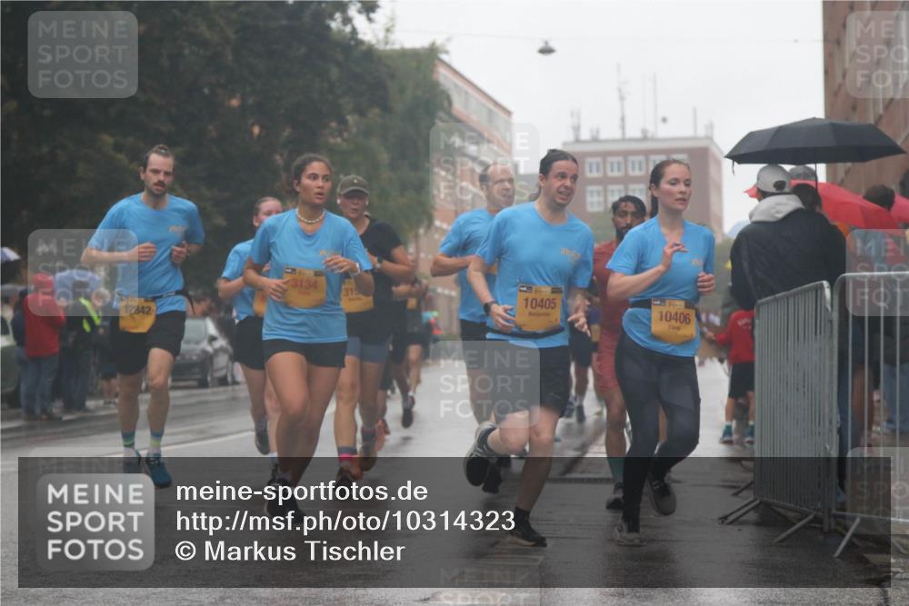 13.09.2026 - Kiel Lauf Markus Tischler http://msf.ph/oto/10314323 13.09.2026 10:42:32 Fleethörn 3134, 315, 10405, 1, 39, 10406, 12842 meine-sportfotos.de