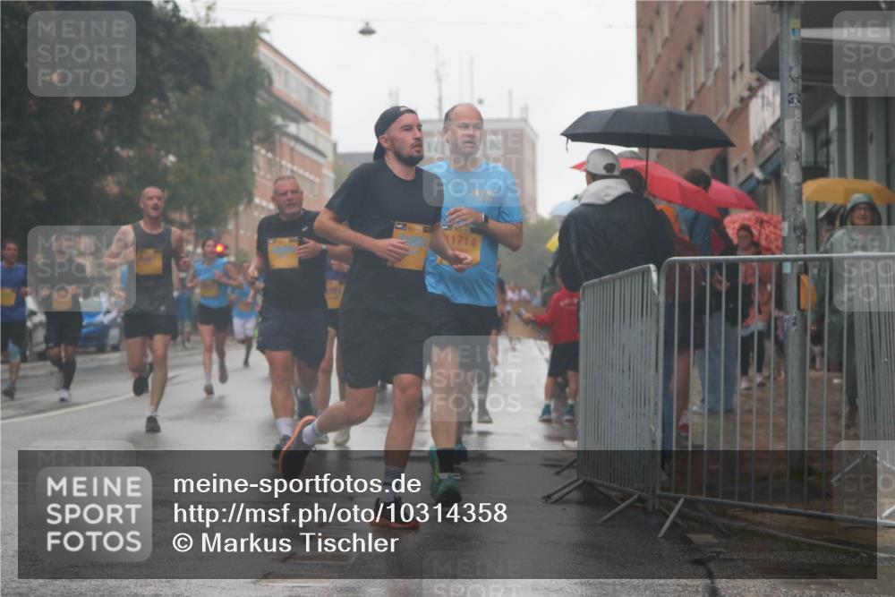 13.09.2026 - Kiel Lauf Markus Tischler http://msf.ph/oto/10314358 13.09.2026 10:42:36 Fleethörn 11714 meine-sportfotos.de