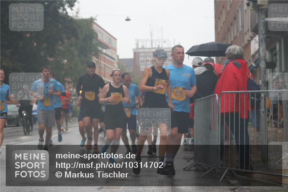 13.09.2026 - Kiel Lauf Markus Tischler http://msf.ph/oto/10314702 13.09.2026 10:43:23 Fleethörn 2599, 39, 979 meine-sportfotos.de