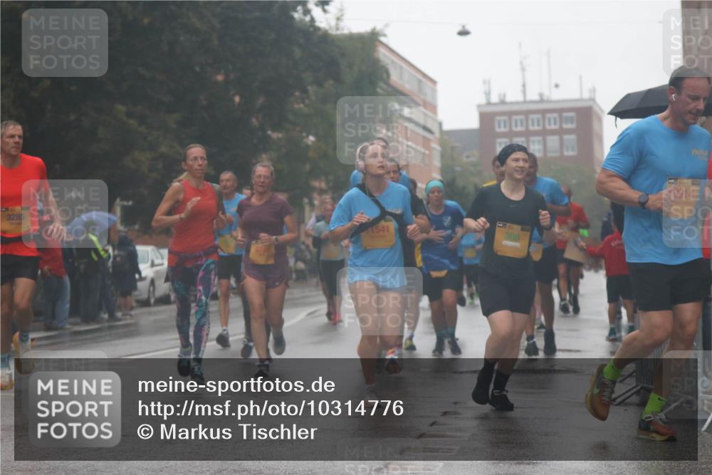 13.09.2026 - Kiel Lauf Markus Tischler http://msf.ph/oto/10314776 13.09.2026 10:43:29 Fleethörn 3285, 1541, 360, 9914 meine-sportfotos.de