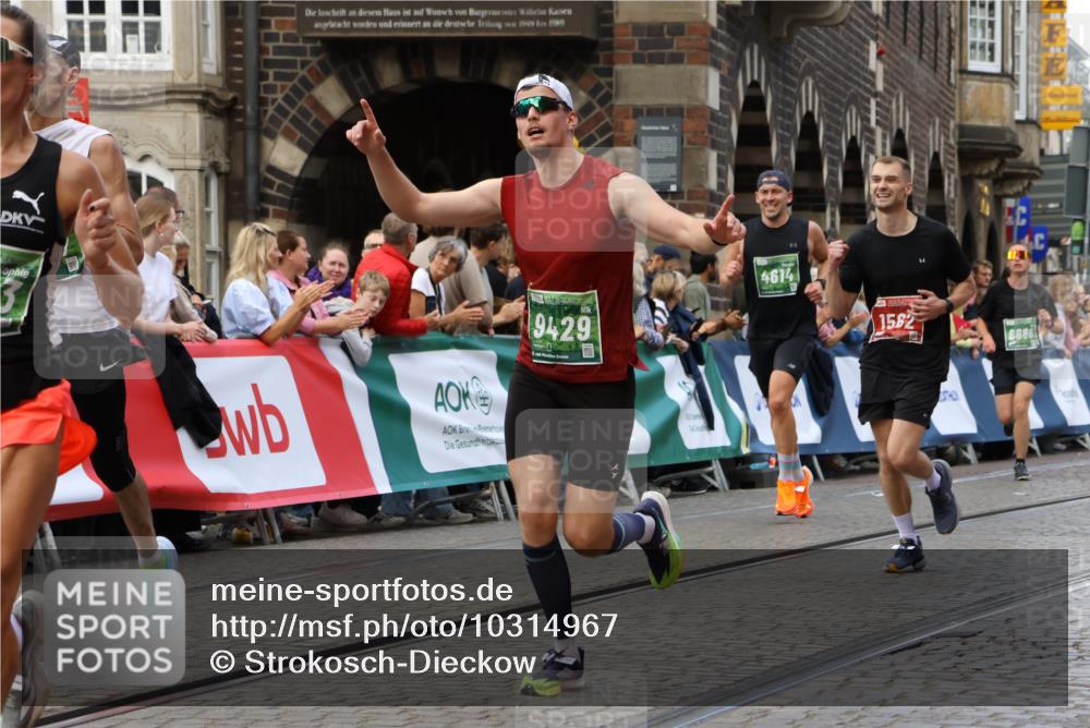 13.09.2026 - 21. swb-Marathon Bremen Strokosch-Dieckow http://msf.ph/oto/10314967 13.09.2026 13:06:02 Ziel 1017, 1301, 1562, 1745, 1879, 2538, 3242, 3271, 3520, 4157, 5199, 5725, 6025, 6579, 8706, 8973, 9010, 474, 1901, 3466, 4614, 6686, 7336, 8670, 9934 meine-sportfotos.de