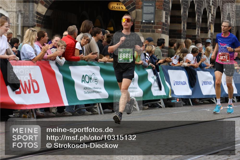 13.09.2026 - 21. swb-Marathon Bremen Strokosch-Dieckow http://msf.ph/oto/10315132 13.09.2026 13:06:05 Ziel 1017, 1301, 1562, 1745, 1879, 2538, 3242, 3520, 4157, 6025, 6058, 8706, 8877, 8973, 9010, 474, 1901, 3466, 6686, 7336, 8670, 9934 meine-sportfotos.de
