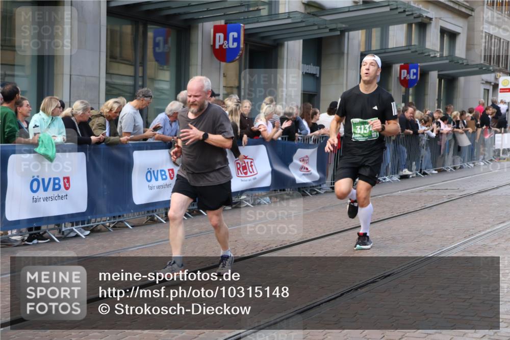 13.09.2026 - 21. swb-Marathon Bremen Strokosch-Dieckow http://msf.ph/oto/10315148 13.09.2026 13:15:57 Ziel 481, 663, 740, 755, 792, 1605, 2604, 2623, 3134, 4128, 5554, 5963, 6106, 6721, 6744, 7801, 8398, 8487, 9031, 9115, 13008, 13158, 145, 982, 1033, 1955, 2733, 3119, 3149, 3422, 3536, 3689, 3836, 3991, 4573, 4823, 5430, 5474, 5533, 5588, 5913, 6481, 6515, 7307, 7413, 9122, 9278, 9475, 13149, 13249 meine-sportfotos.de