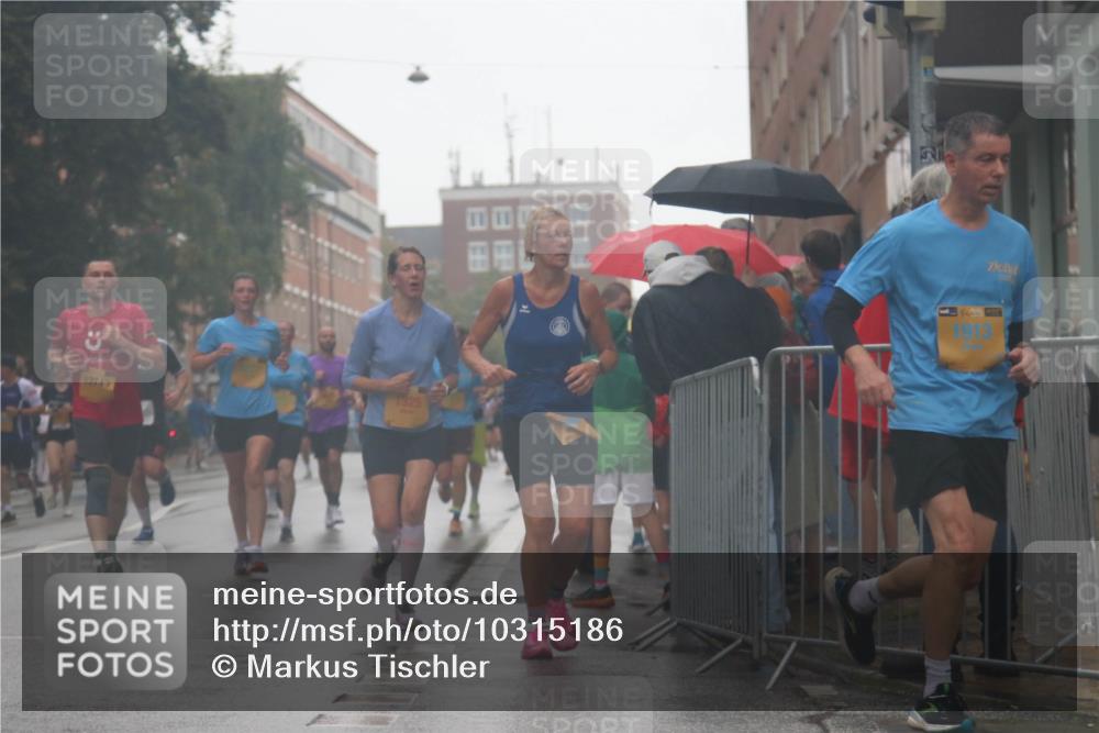 13.09.2026 - Kiel Lauf Markus Tischler http://msf.ph/oto/10315186 13.09.2026 10:44:11 Fleethörn 12743, 325, 1913 meine-sportfotos.de