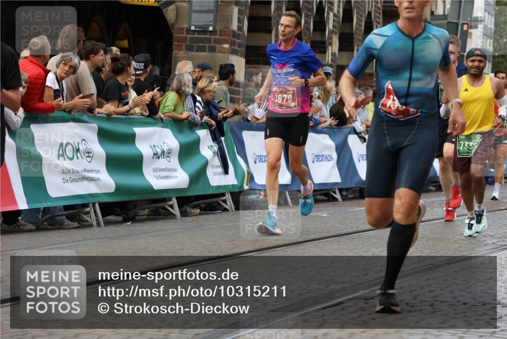 13.09.2026 - 21. swb-Marathon Bremen Strokosch-Dieckow http://msf.ph/oto/10315211 13.09.2026 13:06:06 Ziel 1017, 1301, 1562, 1745, 1879, 2538, 3520, 4157, 6025, 6058, 8706, 8877, 8973, 9010, 474, 1901, 3466, 7336, 8670, 9934 meine-sportfotos.de