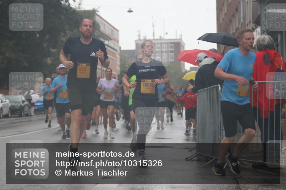13.09.2026 - Kiel Lauf Markus Tischler http://msf.ph/oto/10315326 13.09.2026 10:44:28 Fleethörn 702, 1, 39, 972, 10836 meine-sportfotos.de