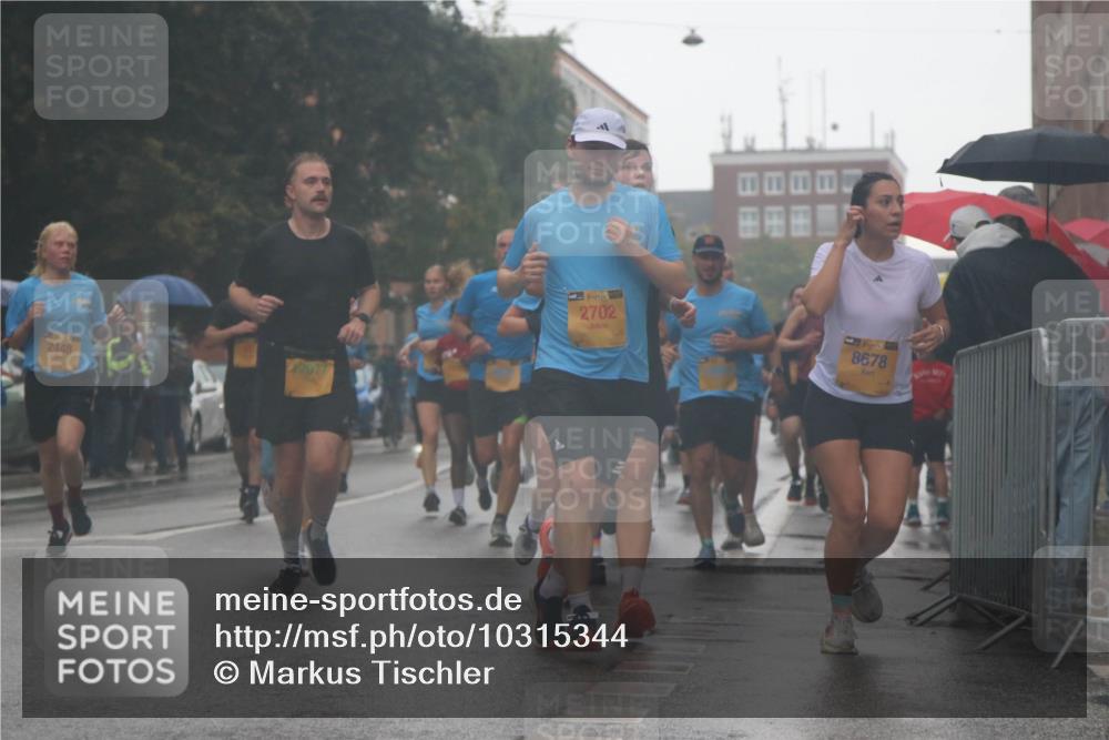 13.09.2026 - Kiel Lauf Markus Tischler http://msf.ph/oto/10315344 13.09.2026 10:44:31 Fleethörn 2077, 2448, 2702, 8678 meine-sportfotos.de