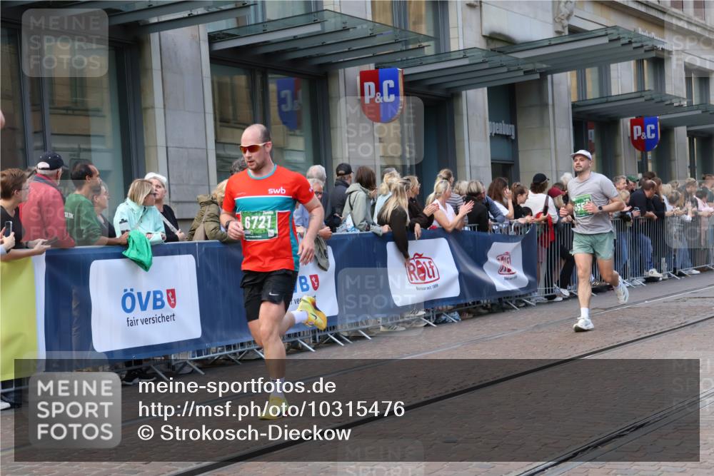 13.09.2026 - 21. swb-Marathon Bremen Strokosch-Dieckow http://msf.ph/oto/10315476 13.09.2026 13:16:04 Ziel 481, 663, 740, 755, 792, 1076, 1162, 1605, 2604, 5554, 5963, 6106, 6367, 6721, 6744, 7053, 7603, 7801, 8171, 8288, 8398, 9031, 9115, 13008, 145, 982, 1955, 2623, 2733, 3119, 3134, 3149, 3422, 3689, 3836, 3991, 4128, 4823, 5430, 5474, 5588, 5913, 6481, 7307, 7413, 8487, 9122, 9278, 13149, 13158, 13249 meine-sportfotos.de