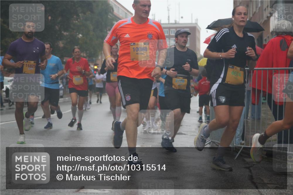 13.09.2026 - Kiel Lauf Markus Tischler http://msf.ph/oto/10315514 13.09.2026 10:44:44 Fleethörn 11825, 10088, 4674 meine-sportfotos.de
