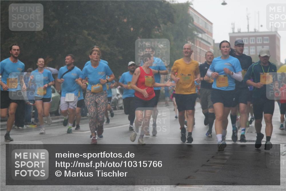 13.09.2026 - Kiel Lauf Markus Tischler http://msf.ph/oto/10315766 13.09.2026 10:45:08 Fleethörn 8901, 6981, 11560, 2185 meine-sportfotos.de