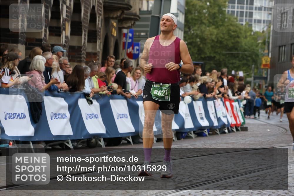 13.09.2026 - 21. swb-Marathon Bremen Strokosch-Dieckow http://msf.ph/oto/10315829 13.09.2026 13:06:20 Ziel 681, 1745, 3297, 3466, 3520, 4614, 4712, 5803, 6058, 6686, 7336, 7399, 8334, 8706, 8877, 8983, 9010, 9429, 9918, 1770, 1921, 2832, 4777, 7590, 8621, 13148 meine-sportfotos.de