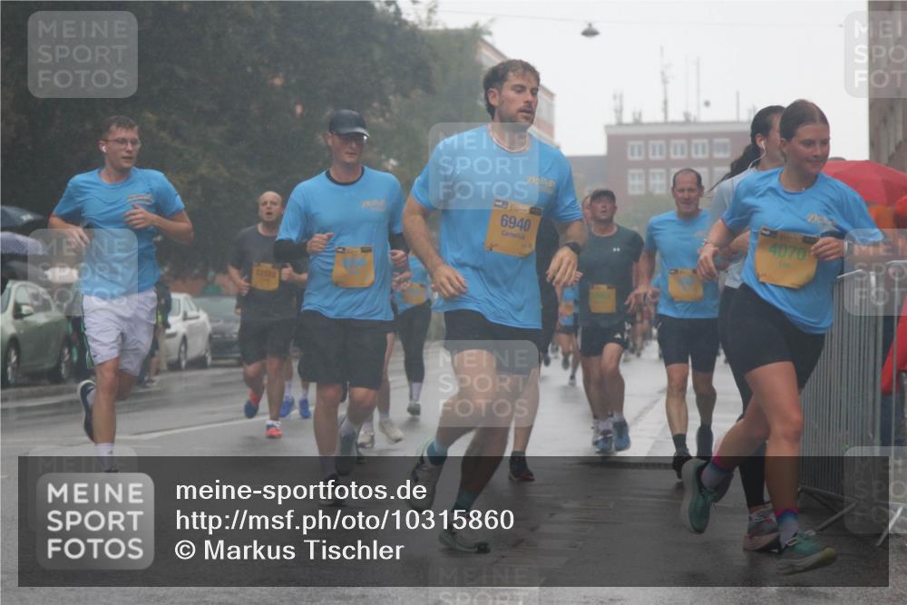13.09.2026 - Kiel Lauf Markus Tischler http://msf.ph/oto/10315860 13.09.2026 10:45:19 Fleethörn 12510, 38, 6940, 99, 4070 meine-sportfotos.de