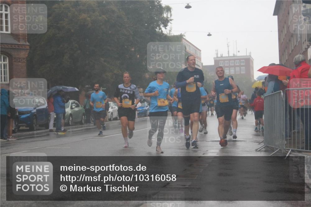 13.09.2026 - Kiel Lauf Markus Tischler http://msf.ph/oto/10316058 13.09.2026 10:45:47 Fleethörn 334, 696 meine-sportfotos.de