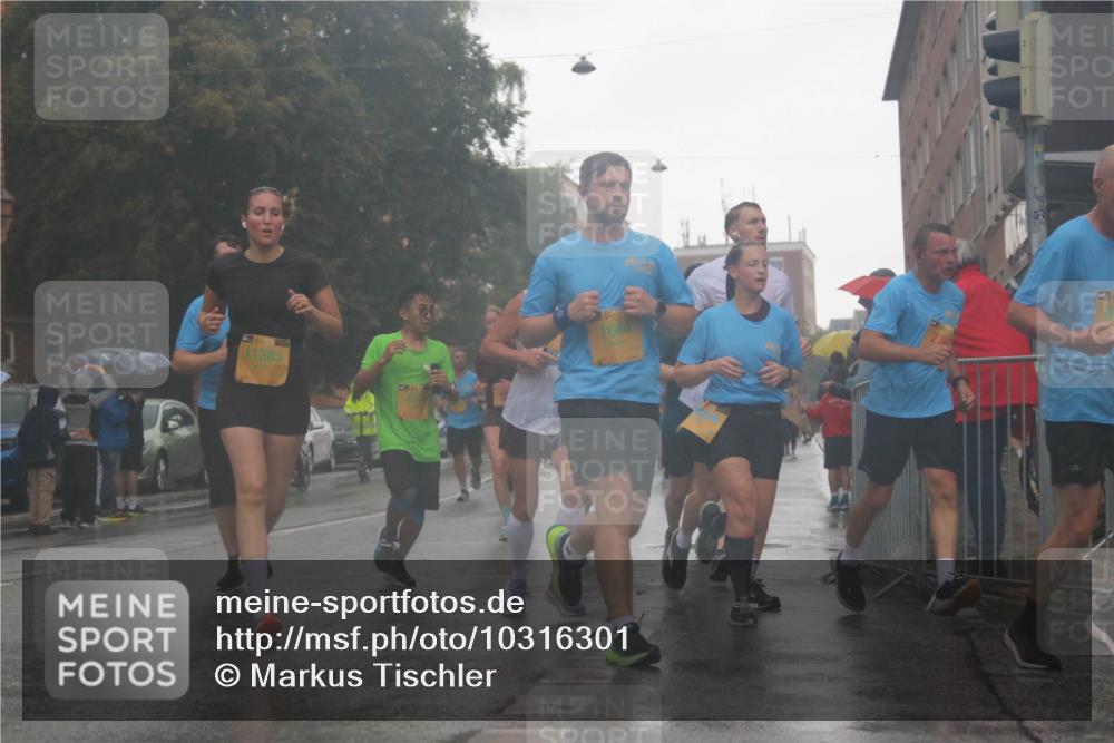 13.09.2026 - Kiel Lauf Markus Tischler http://msf.ph/oto/10316301 13.09.2026 10:46:18 Fleethörn 11383, 1644 meine-sportfotos.de