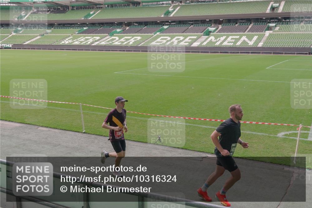 13.09.2026 - 21. swb-Marathon Bremen Michael Burmester http://msf.ph/oto/10316324 13.09.2026 12:51:24 Laufen im Stadion 235, 335, 469, 734, 771, 863, 1043, 1125, 1146, 1162, 1455, 1492, 1510, 1513, 1613, 1955, 1970, 1998, 2008, 2130, 2291, 2295, 2360, 2442, 2444, 2447, 2759, 2847, 3440, 3484, 3566, 3647, 3703, 3808, 3830, 3899, 3959, 4023, 4165, 4368, 4429, 4473, 4475, 4559, 4571, 4573, 4582, 4727, 4781, 4782, 4888, 4895, 5066, 5079, 5152, 5155, 5168, 5314, 5377, 5379, 5383, 5521, 5532, 5620, 5627, 5636, 5696, 6267, 6274, 6471, 6668, 6901, 7121, 8033, 8798 meine-sportfotos.de