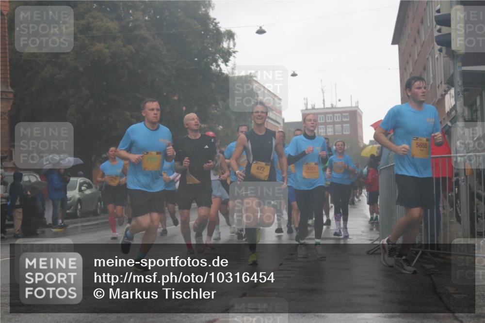 13.09.2026 - Kiel Lauf Markus Tischler http://msf.ph/oto/10316454 13.09.2026 10:46:31 Fleethörn 2956, 472, 3031, 5655 meine-sportfotos.de