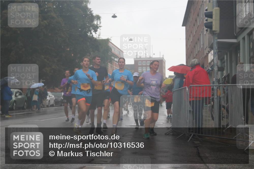 13.09.2026 - Kiel Lauf Markus Tischler http://msf.ph/oto/10316536 13.09.2026 10:46:40 Fleethörn 8570, 9728 meine-sportfotos.de