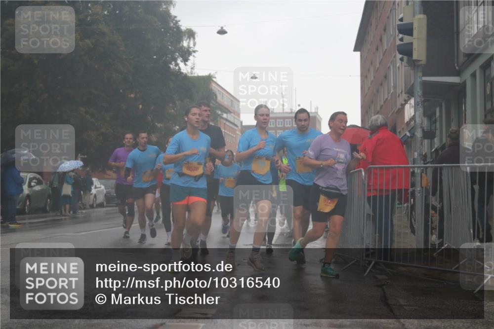 13.09.2026 - Kiel Lauf Markus Tischler http://msf.ph/oto/10316540 13.09.2026 10:46:40 Fleethörn  meine-sportfotos.de