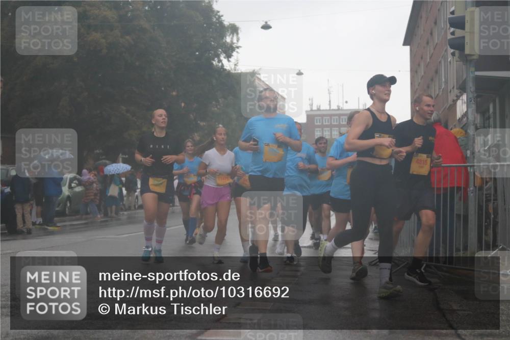 13.09.2026 - Kiel Lauf Markus Tischler http://msf.ph/oto/10316692 13.09.2026 10:46:58 Fleethörn 4815 meine-sportfotos.de