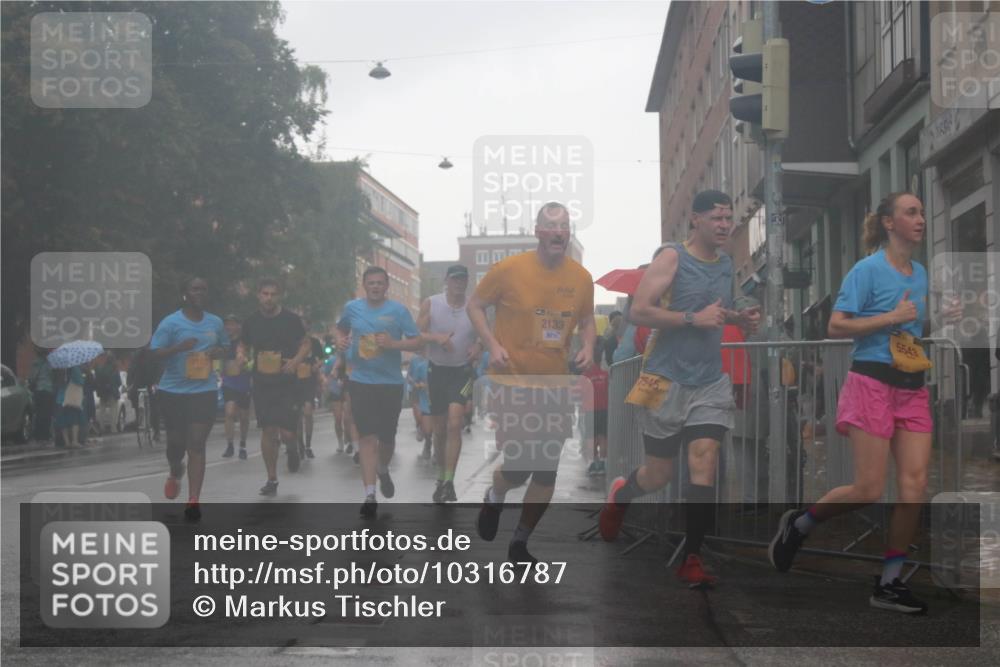 13.09.2026 - Kiel Lauf Markus Tischler http://msf.ph/oto/10316787 13.09.2026 10:47:09 Fleethörn 2133, 7545, 5543 meine-sportfotos.de