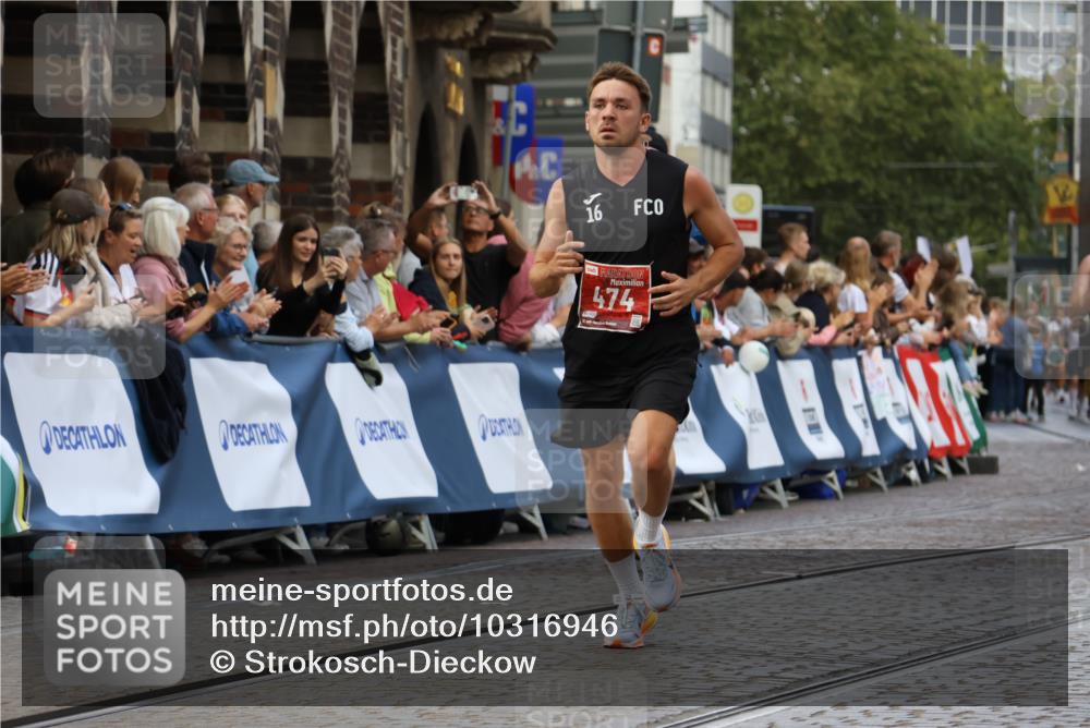 13.09.2026 - 21. swb-Marathon Bremen Strokosch-Dieckow http://msf.ph/oto/10316946 13.09.2026 13:06:42 Ziel 474, 1901, 1921, 7590, 8621, 8670, 9934, 13148, 521, 749, 1009, 3127, 4574, 6784, 8580, 8888 meine-sportfotos.de