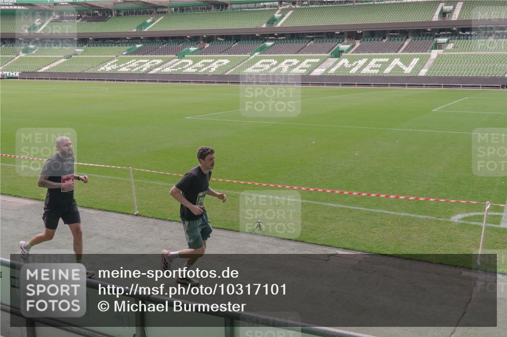 13.09.2026 - 21. swb-Marathon Bremen Michael Burmester http://msf.ph/oto/10317101 13.09.2026 12:52:16 Laufen im Stadion 102, 107, 235, 335, 683, 734, 771, 792, 863, 1033, 1043, 1125, 1146, 1162, 1232, 1252, 1297, 1455, 1492, 1510, 1528, 1542, 1613, 1646, 1955, 1970, 2007, 2008, 2043, 2203, 2350, 2442, 2447, 2480, 2498, 2759, 2767, 2847, 2858, 3085, 3149, 3236, 3336, 3362, 3440, 3448, 3484, 3566, 3703, 3830, 3899, 3959, 3988, 4165, 4283, 4429, 4473, 4475, 4571, 4573, 4582, 4605, 4727, 4781, 4782, 4895, 5079, 5152, 5168, 5379, 5521, 5696, 6274, 8033, 8798 meine-sportfotos.de