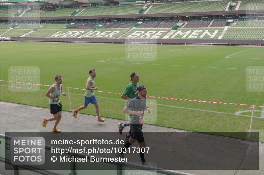 13.09.2026 - 21. swb-Marathon Bremen Michael Burmester http://msf.ph/oto/10317307 13.09.2026 12:52:33 Laufen im Stadion 102, 107, 145, 235, 683, 734, 755, 792, 863, 985, 987, 1033, 1043, 1056, 1125, 1146, 1162, 1232, 1252, 1297, 1445, 1455, 1492, 1528, 1542, 1646, 1664, 1704, 1955, 2007, 2008, 2043, 2203, 2350, 2447, 2480, 2498, 2759, 2767, 2820, 2847, 2858, 3085, 3149, 3236, 3336, 3362, 3440, 3448, 3566, 3703, 3830, 3899, 3988, 4165, 4283, 4429, 4475, 4571, 4573, 4582, 4605, 4727, 4781, 4782, 4895, 5079, 5152, 5168, 5379, 5521, 6274, 8798 meine-sportfotos.de