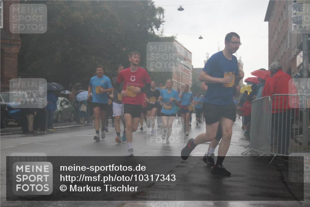 13.09.2026 - Kiel Lauf Markus Tischler http://msf.ph/oto/10317343 13.09.2026 10:47:58 Fleethörn 127 meine-sportfotos.de