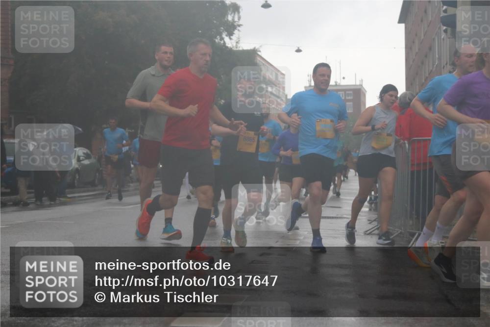 13.09.2026 - Kiel Lauf Markus Tischler http://msf.ph/oto/10317647 13.09.2026 10:48:23 Fleethörn 8865 meine-sportfotos.de