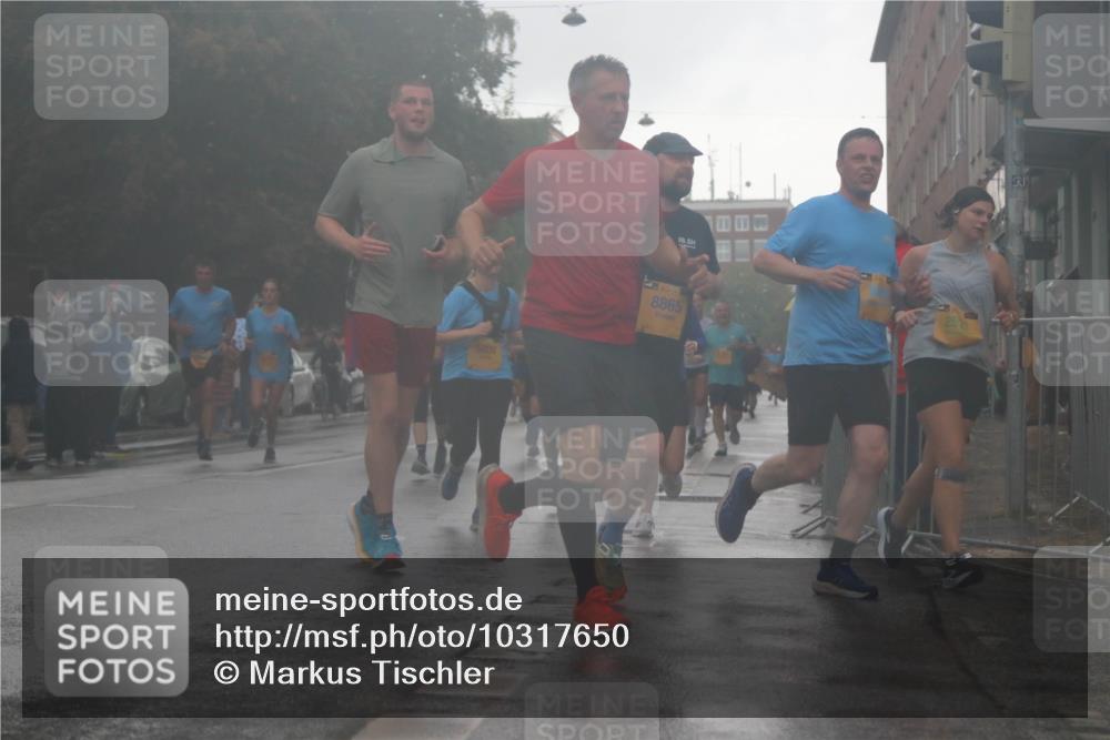 13.09.2026 - Kiel Lauf Markus Tischler http://msf.ph/oto/10317650 13.09.2026 10:48:24 Fleethörn 5800, 8865 meine-sportfotos.de