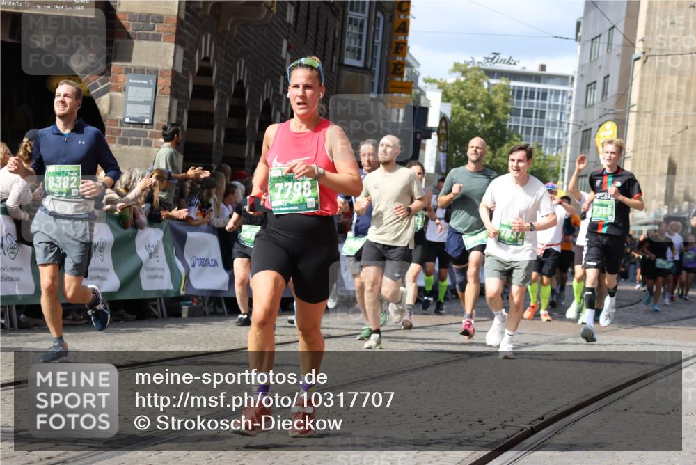 13.09.2026 - 21. swb-Marathon Bremen Strokosch-Dieckow http://msf.ph/oto/10317707 13.09.2026 13:31:02 Ziel 625, 800, 834, 1533, 1771, 1841, 1926, 1941, 2369, 2452, 2723, 2985, 4206, 4332, 4342, 4425, 4748, 4757, 4920, 5551, 5681, 5802, 5822, 5900, 6134, 6343, 6347, 6523, 6988, 7012, 7253, 7567, 7645, 9290, 9653, 9692, 9695, 9699, 9767, 9825, 13090, 217, 1398, 2244, 2513, 2802, 3396, 3762, 3800, 4477, 4647, 5673, 5846, 6419, 6619, 6732, 7359, 7637, 7812, 7882, 8097, 8342, 8382, 8726, 9147, 9274, 9337, 9969, 9977 meine-sportfotos.de