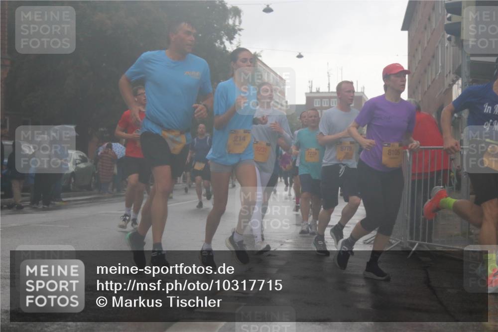 13.09.2026 - Kiel Lauf Markus Tischler http://msf.ph/oto/10317715 13.09.2026 10:48:28 Fleethörn 214, 9231, 8779, 7229, 8105 meine-sportfotos.de