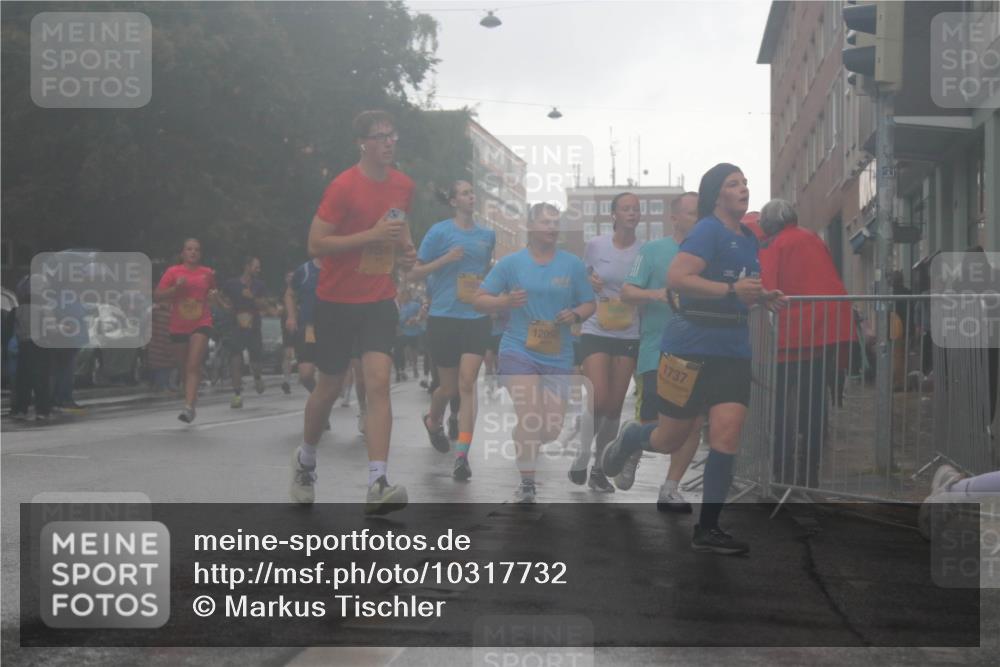 13.09.2026 - Kiel Lauf Markus Tischler http://msf.ph/oto/10317732 13.09.2026 10:48:29 Fleethörn 12092, 1737 meine-sportfotos.de