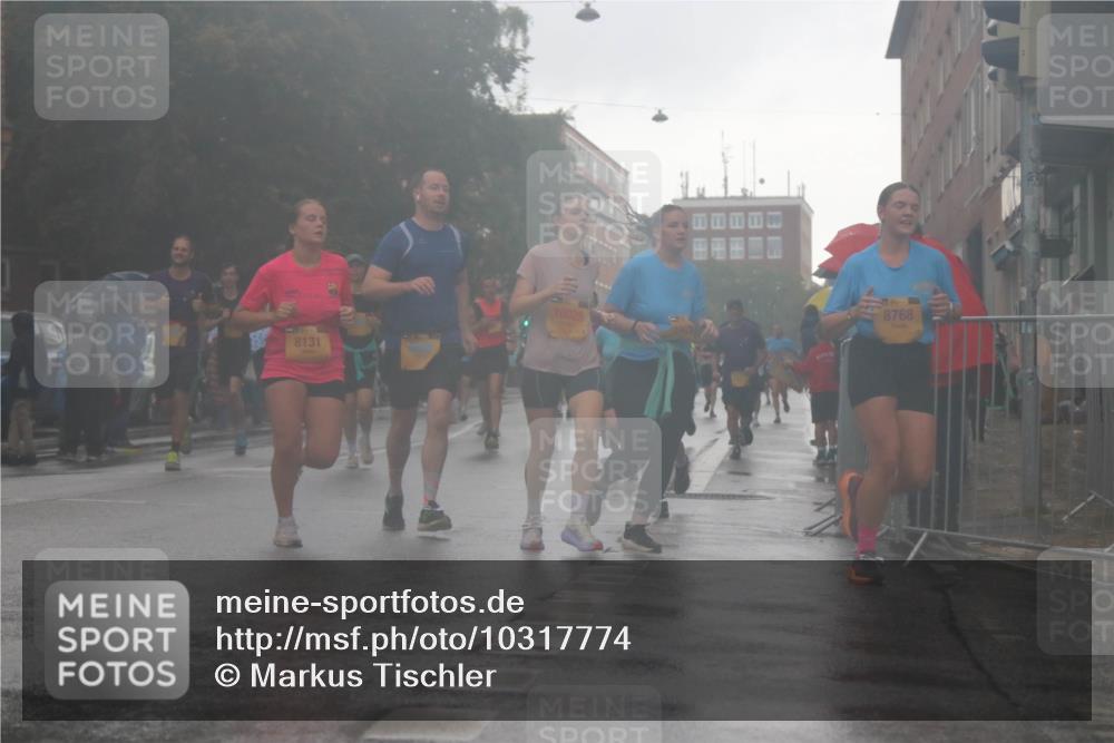 13.09.2026 - Kiel Lauf Markus Tischler http://msf.ph/oto/10317774 13.09.2026 10:48:32 Fleethörn 8131, 10028, 8768 meine-sportfotos.de