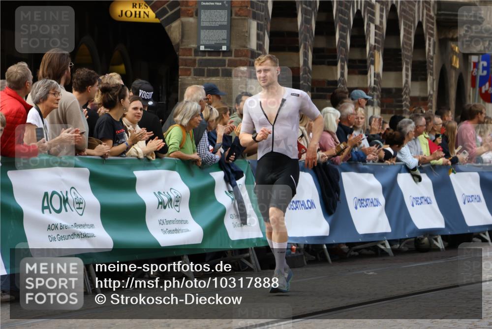 13.09.2026 - 21. swb-Marathon Bremen Strokosch-Dieckow http://msf.ph/oto/10317888 13.09.2026 13:07:04 Ziel 508, 521, 788, 1009, 2832, 3127, 3910, 4574, 4777, 5238, 6784, 6951, 8580, 8888, 1540, 1863, 3118, 4808, 6053, 7636, 7876, 8980, 9927 meine-sportfotos.de