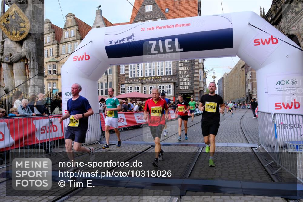 13.09.2026 - 21. swb-Marathon Bremen Tim E. http://msf.ph/oto/10318026 13.09.2026 10:57:44 Ziel 10177, 10226, 10300, 10394, 10517, 10518, 10687, 11106, 11365, 11480, 11498, 11609, 11734, 11965, 11966, 12037, 12111, 12263, 12372, 12400, 12411 meine-sportfotos.de