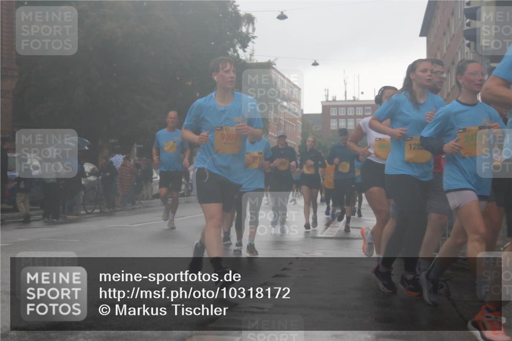 13.09.2026 - Kiel Lauf Markus Tischler http://msf.ph/oto/10318172 13.09.2026 10:49:09 Fleethörn 9007, 128, 2470 meine-sportfotos.de