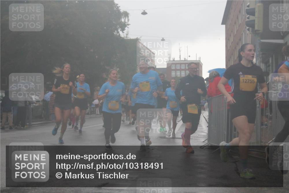 13.09.2026 - Kiel Lauf Markus Tischler http://msf.ph/oto/10318491 13.09.2026 10:49:29 Fleethörn 3879, 2035, 12755 meine-sportfotos.de