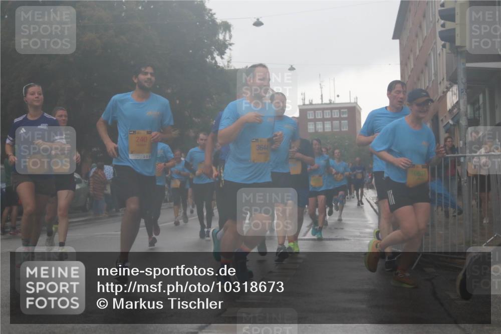 13.09.2026 - Kiel Lauf Markus Tischler http://msf.ph/oto/10318673 13.09.2026 10:49:44 Fleethörn 240, 3529, 3644 meine-sportfotos.de