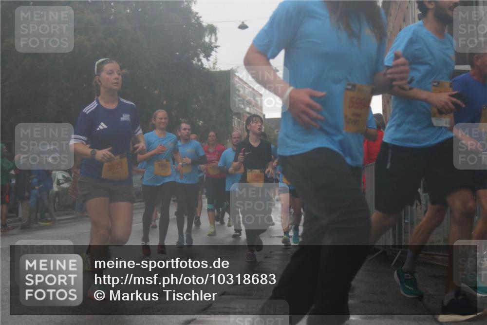 13.09.2026 - Kiel Lauf Markus Tischler http://msf.ph/oto/10318683 13.09.2026 10:49:45 Fleethörn 3529, 1600, 1869, 5994 meine-sportfotos.de