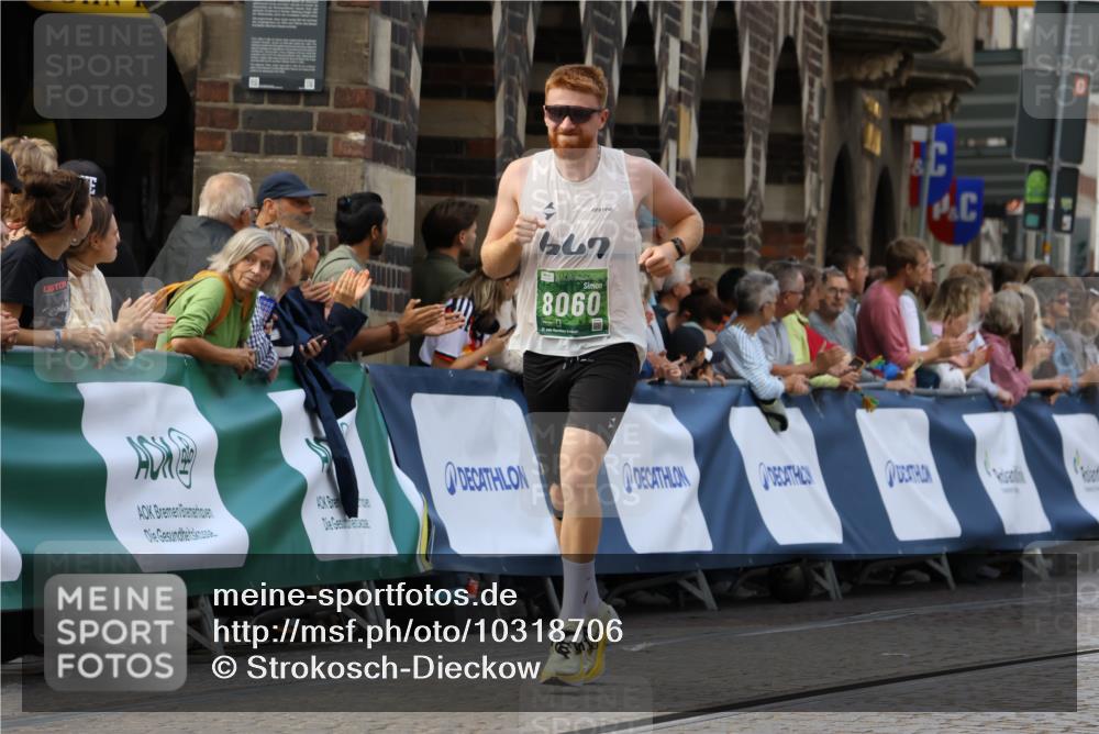 13.09.2026 - 21. swb-Marathon Bremen Strokosch-Dieckow http://msf.ph/oto/10318706 13.09.2026 13:07:24 Ziel 749, 1540, 1863, 3794, 3973, 6053, 7636, 7876, 8888, 9708, 9927, 819, 2135, 4990, 5570, 5976, 7803, 8060, 8467, 8611, 9035 meine-sportfotos.de